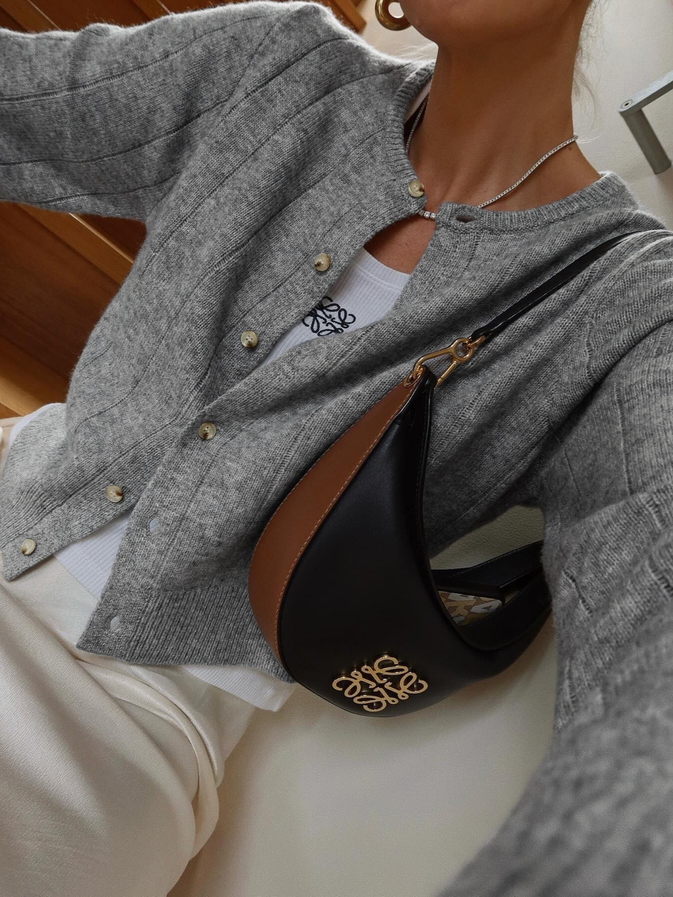 Crew Neck Button Soft Cardigan