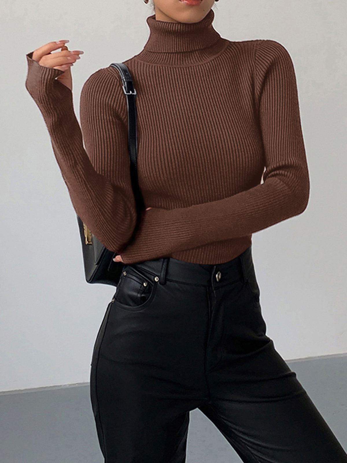 Minimalist Turtleneck Slim Knit Top